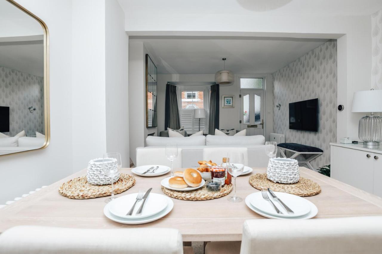 The Dragonfly - Central 2 Bedroom House Henley-on-Thames Bagian luar foto