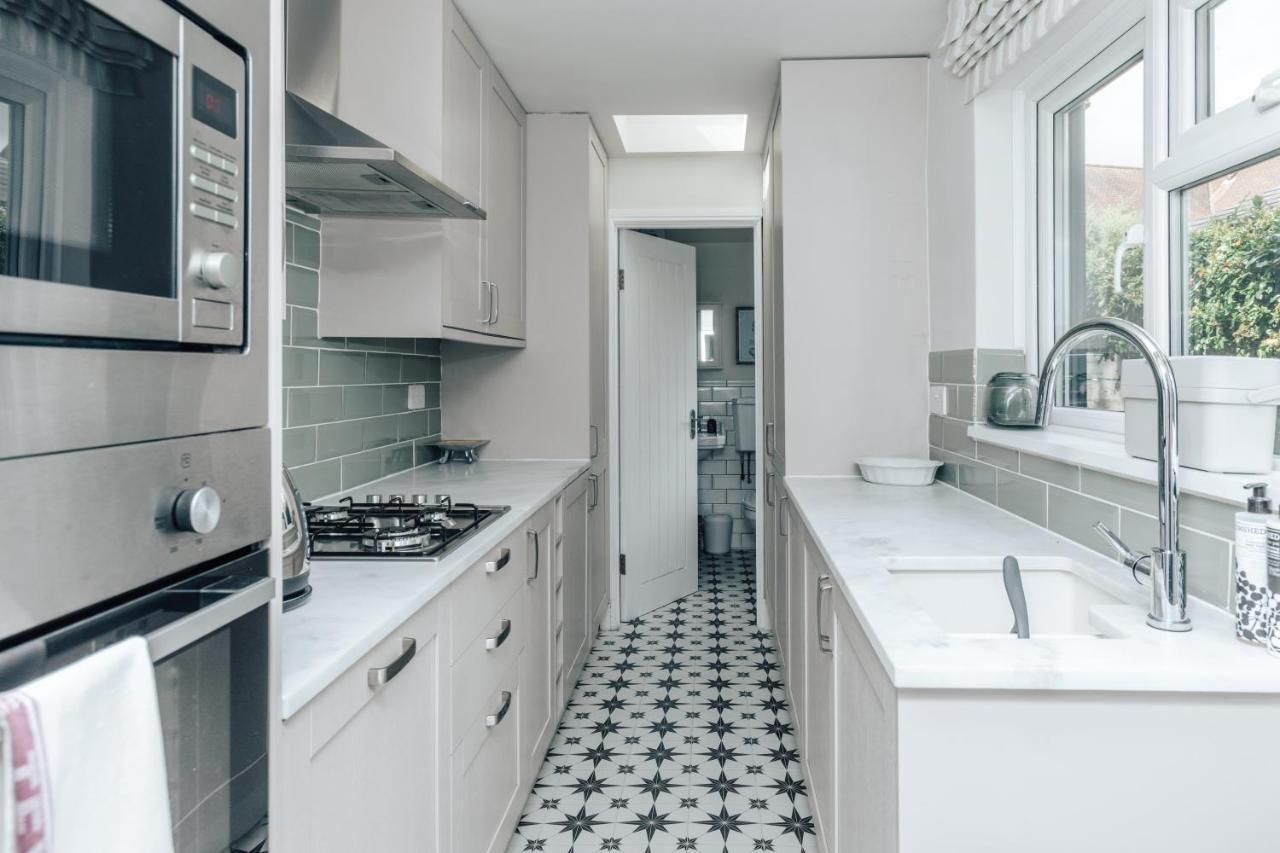 The Dragonfly - Central 2 Bedroom House Henley-on-Thames Bagian luar foto