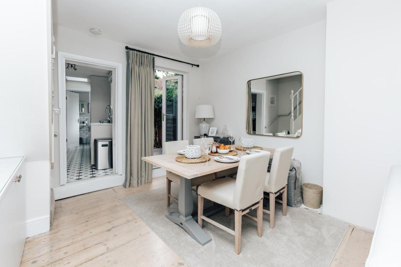 The Dragonfly - Central 2 Bedroom House Henley-on-Thames Bagian luar foto