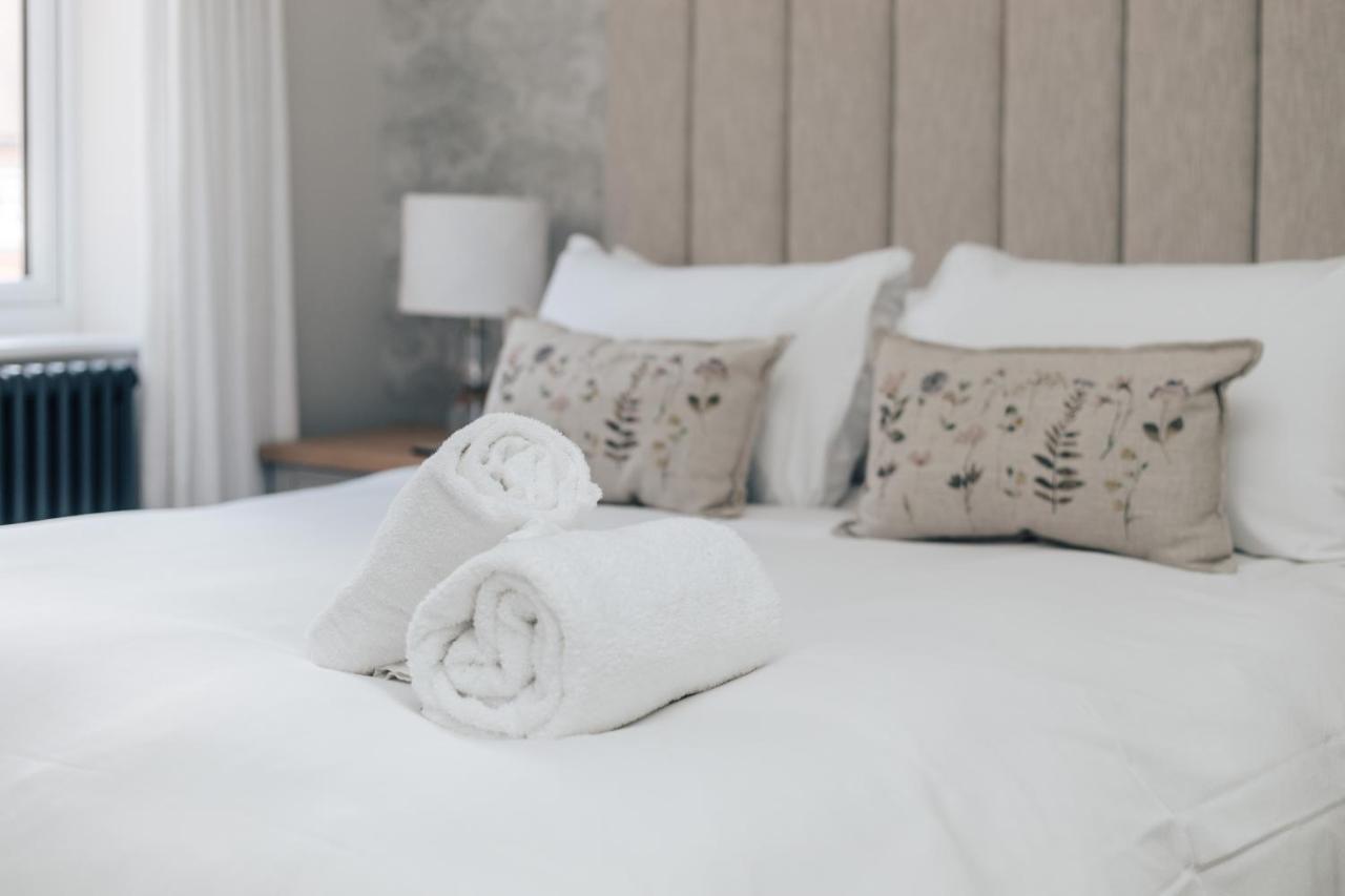 The Dragonfly - Central 2 Bedroom House Henley-on-Thames Bagian luar foto