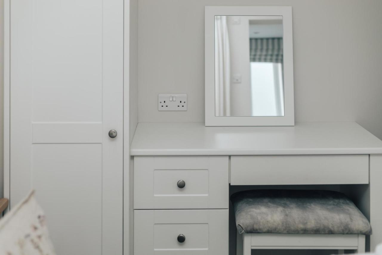 The Dragonfly - Central 2 Bedroom House Henley-on-Thames Bagian luar foto